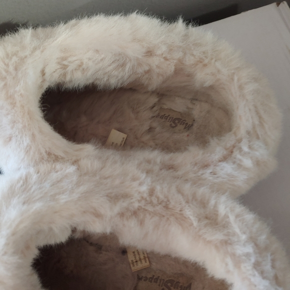 My Slippers - Picture 2 of 6